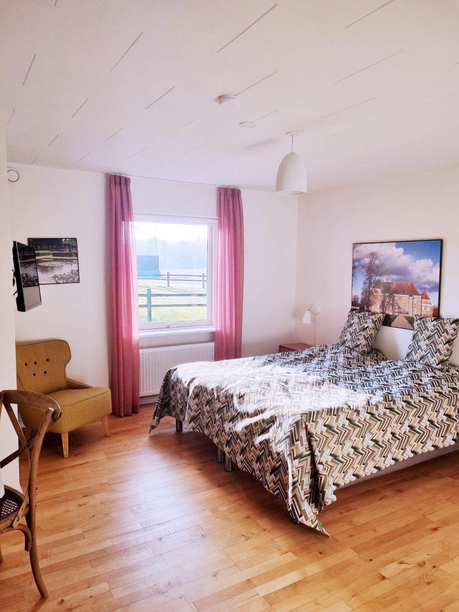 Den Gamle Kro Ved Gram Slot Eksteriør bilde